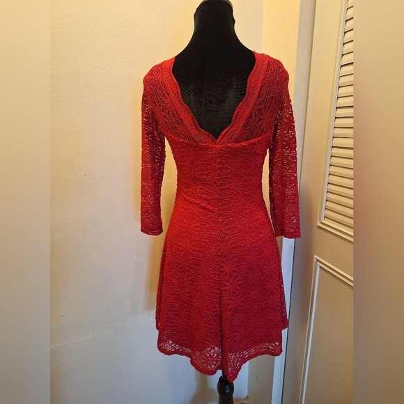 Charlotte Russe Dress - Picture 4 of 6